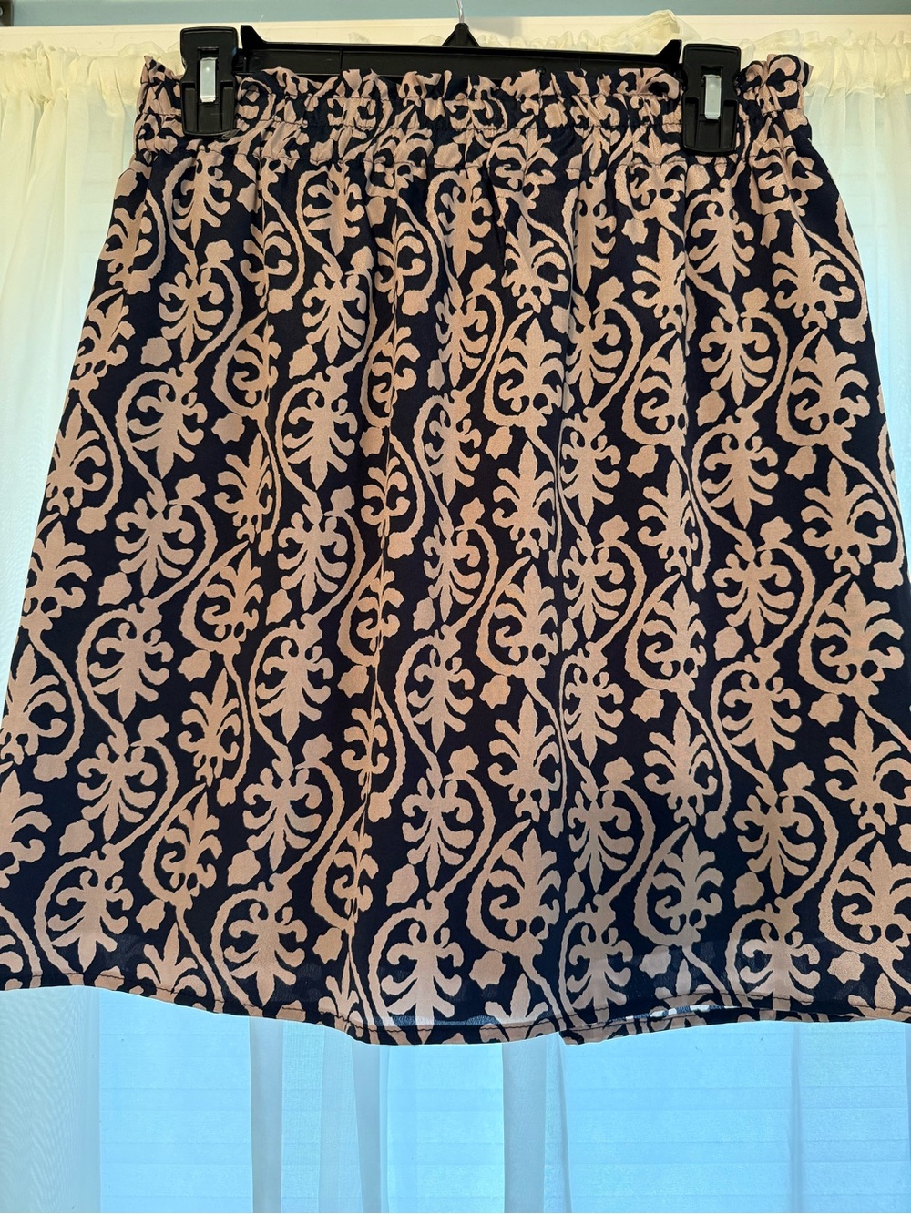 Women’s Navy and Tan Patterned Elastic Waist Skirt